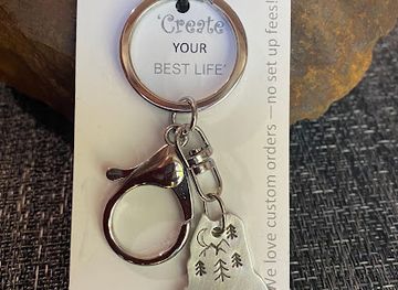 maine/penobscot-county/shop/white-raven-inc