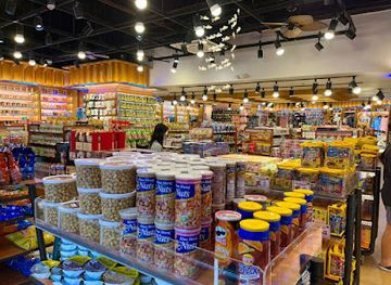 northern-mariana-islands/northern-islands/shop/i-love-saipan-store-106-kensington-hotel