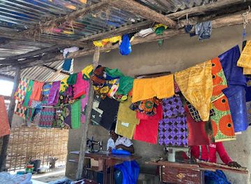 guinea-bissau/tombali-region/shop/loja-de-costura-de-cacine