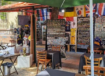 argentina/buenos-aires/la-boca/shop/souvenirs