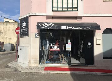 portugal/peniche/shop/skulk-peniche