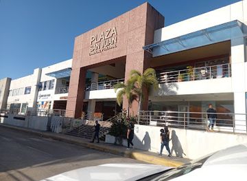 dominican-republic/san-juan-valley/shop/plaza-comercial-y-cultural-san-juan