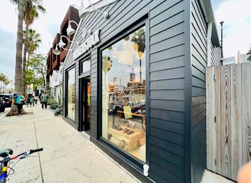 california/venice-beach/shop/birkenstock-venice-beach