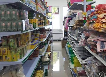 maldives/gaafu-alif-atoll/shop/urban-square