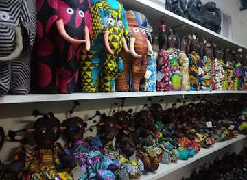 rwanda/gisenyi/shop/poupeet-ique