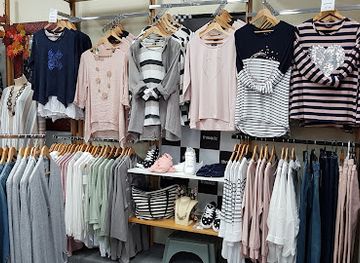 australia/grampians/shop/sneek-a-peek