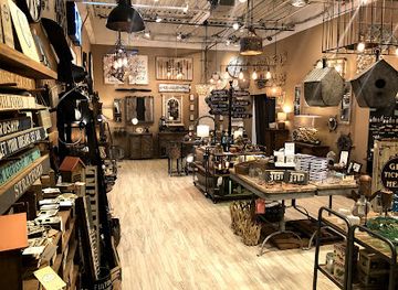 connecticut/housatonic-valley/shop/mellow-monkey