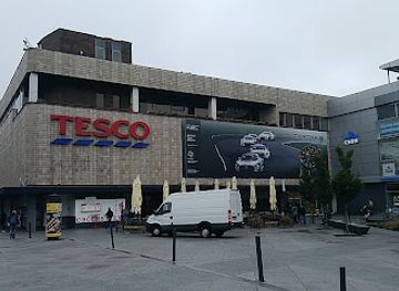 czechia/hradec-kralove/shop/tesco