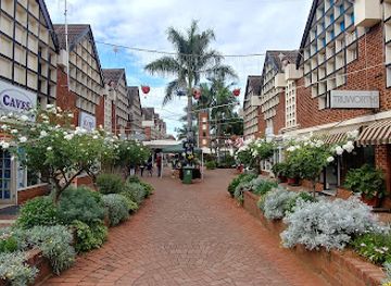 zimbabwe/zambezi-valley/shop/sam-levy-s-village