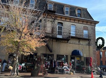 missouri/st-charles/shop/black-cat-antiques-such