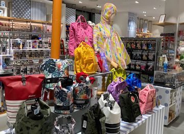 thailand/phuket/shop/central-department-store-phuket