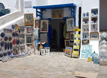 tunisia/the-dahar-mountains/shop/la-caverne-de-sidi-bou-said