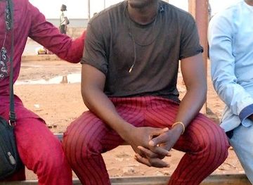 benin/ouidah/shop/elegancia-bead