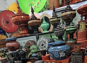 myanmar-burma/kyaiktiyo/shop/mani-maykahlar