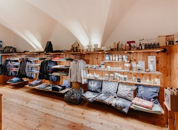 austria/innsbruck/shop/tirol-shop-filiale-burggraben