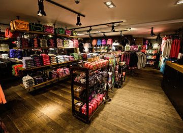 austria/kitzbuhel/shop/superdry