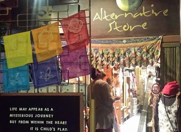 singapore/bugis/shop/alternative-store-sg