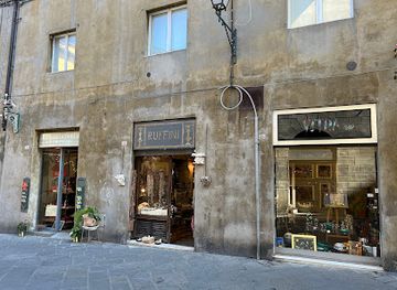 italy/siena/shop/vitrashop