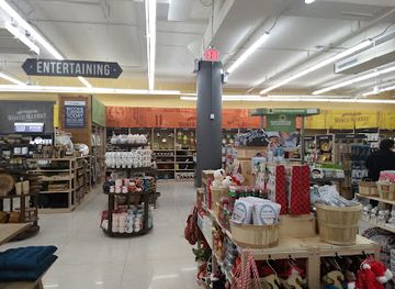 connecticut/west-hartford/shop/world-market
