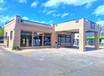 texas/houston/museum-district/shop/sabrak-boutique