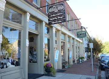 kentucky/bardstown/shop/christys-collections-three-generations-beautique-gifts