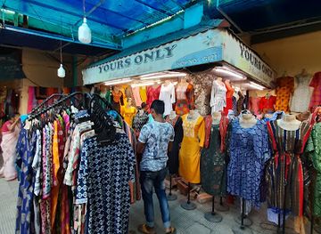 bangladesh/western-bengal/shop/dakshinapan-shopping-complex
