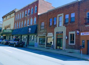 pennsylvania/laurel-highlands/shop/eclectique