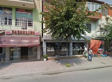 albania/lezhe/shop/argjendari-benila
