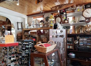 colorado/pagosa-springs/shop/antiques-on-main-llc