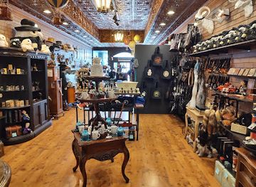 florida/st-augustine/shop/aunt-matilda-s-steampunk-trunk