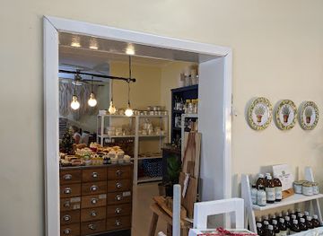 zambia/barotseland/shop/all-kinds-of-everything