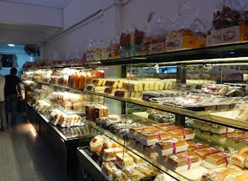 myanmar-burma/kachin-state/shop/lucky-bakery-shop