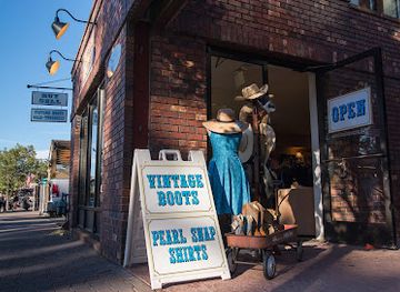 oregon/deschutes-county/shop/cowgirl-cash