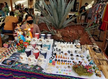 mexico/puerto-vallarta/shop/three-hens-and-a-rooster