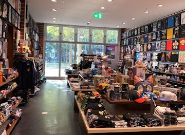 austria/vienna/shop/elbenwald