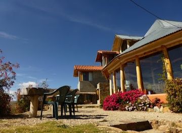 bolivia/lake-titicaca/shop/casa-de-la-luna