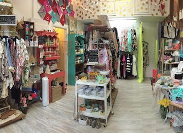 florida/amelia-island/shop/colie-s-clothing-gifts