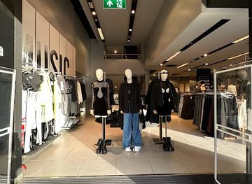 greece/lamia/shop/bershka