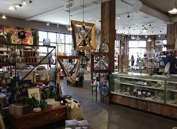 minnesota/saint-paul/downtown-st-paul/shop/patina-highland-park