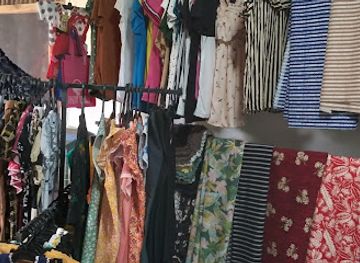 sri-lanka/southern-province/shop/d-i-fashion-srilankan-floor-carpet-and-ladies-wear