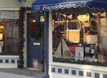 rhode-island/east-greenwich/shop/frazzleberries-newport-s-country-store