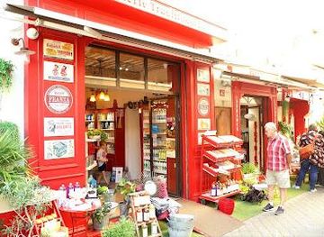 france/provence/shop/l-isle-sur-la-sorgue-market