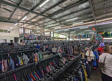 papua-new-guinea/port-moresby/shop/moale-dabua-second-hand-clothing