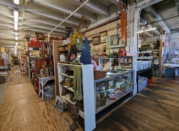 River Market Antiques