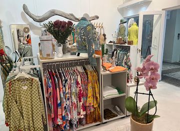 south-africa/cape-winelands/shop/love-that-stellenbosch-resort-store