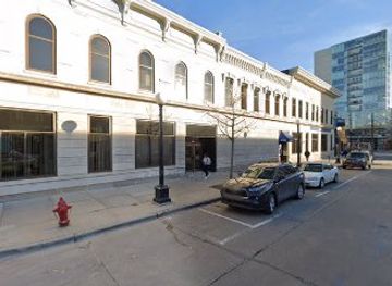 iowa/iowa-city/shop/new-stars-boutique