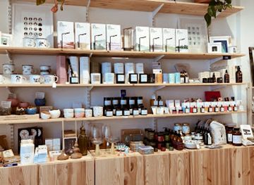 ireland/county-limerick/shop/moon-family-concept-store