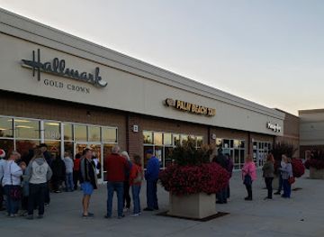 idaho/meridian/shop/winnie-s-hallmark-shop