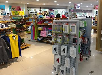 barbados/saint-peter/shop/bridgetown-duty-free-sunset-crest-shopping-mall