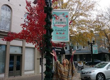 tennessee/franklin/shop/heart-and-hands-handcrafted-in-tennessee